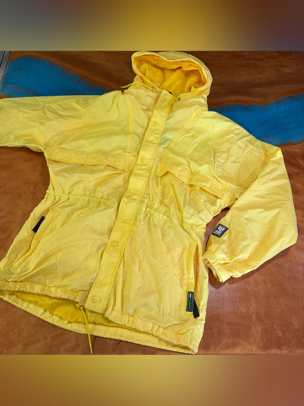 Vintage Helly Hansen Yellow Hooded Raincoat Vented Medium Korea Hellytech